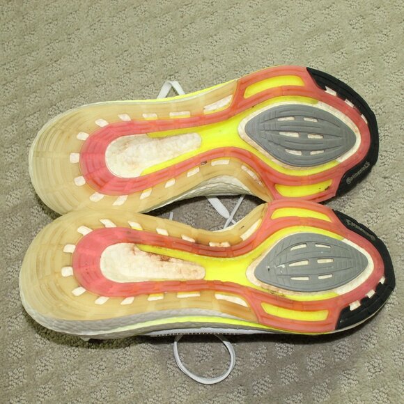 Size 9.5 - adidas UltraBoost 21 White Solar Yellow Athletic Shoes FY0377 - Picture 6 of 6